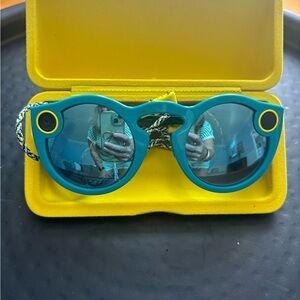Spectacles Teal Smart Glasses